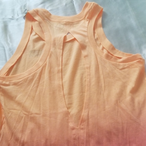 PINK Racerback Tee - Small - Picture 6 of 7